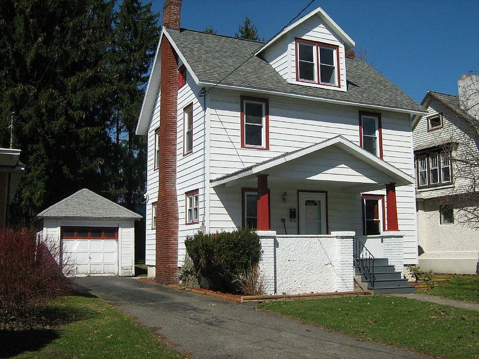 1st image of 10 Parker Ave
