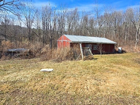 4th image of 237 Talmadge Hill Rd W