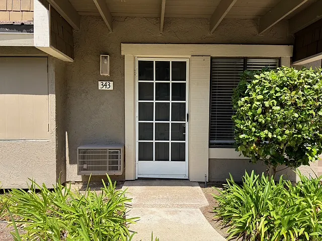 343 Streamwood — Photo 24