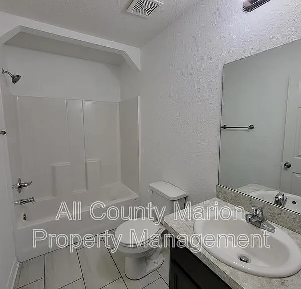 6374 NW 62nd Pl — Photo 10