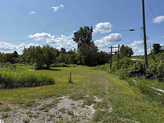 5th image of 0 South St