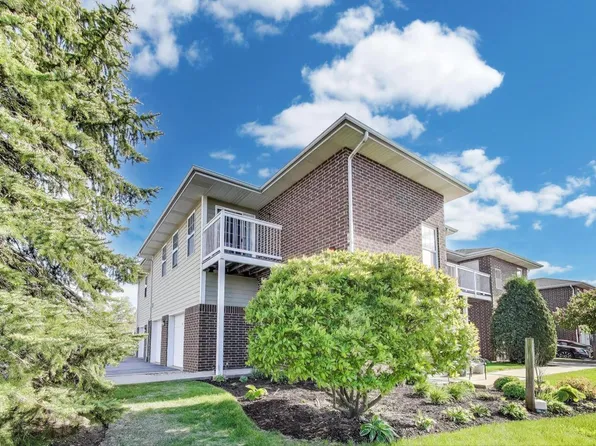 6846 102nd STREET #F, Pleasant Prairie, WI 53158