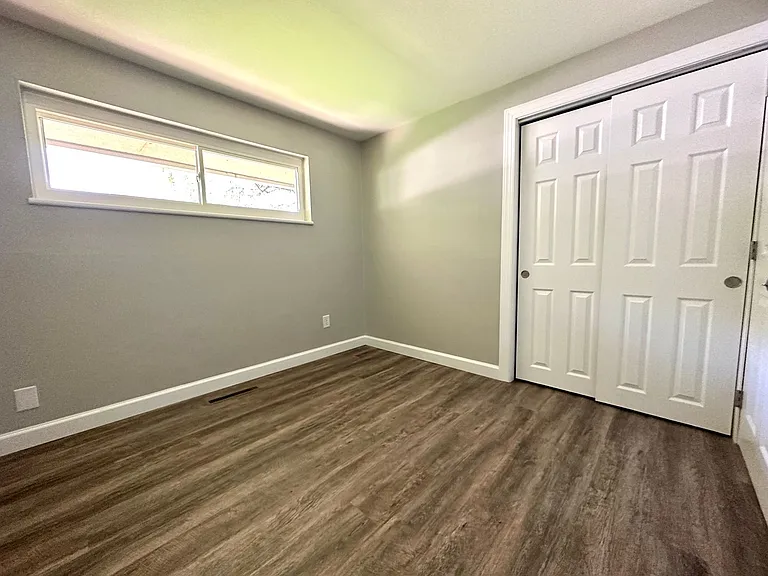 4408 Lesher Dr — Photo 13