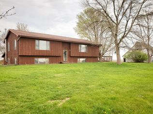 3379 310th St, Radcliffe, IA 50230