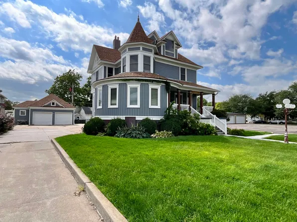410 W 5th St., North Platte, NE 69101