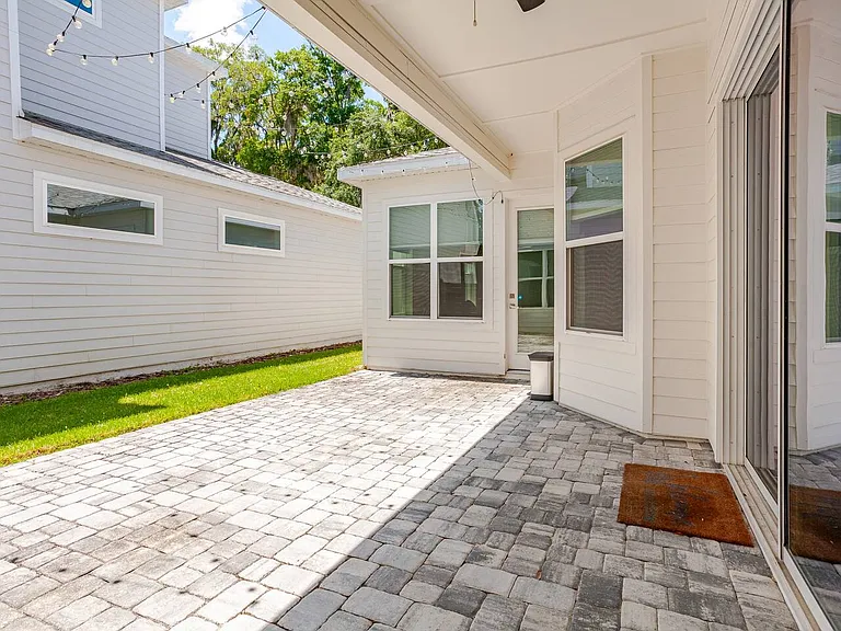 6808 SW 77th St — Photo 36