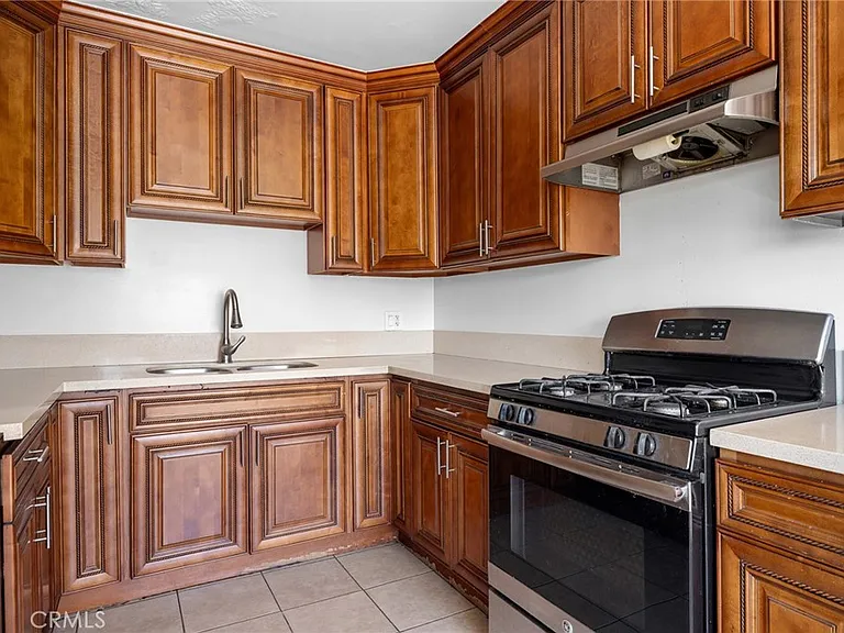 6915 Coldwater Canyon Ave — Photo 10