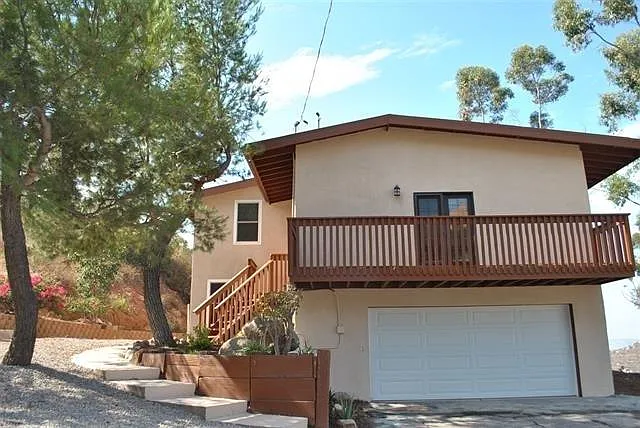 11333 Oak Creek Dr — Photo 1