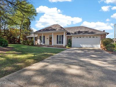 521 Avalon Ave, McComb, MS, 39648