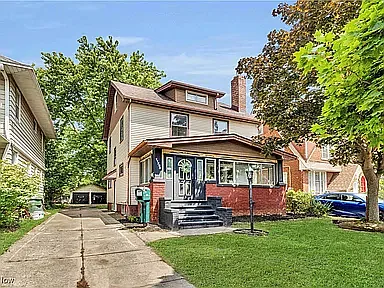 3 bed, 1.5 bath, 1896 sqft, $1,600 — Photo 1
