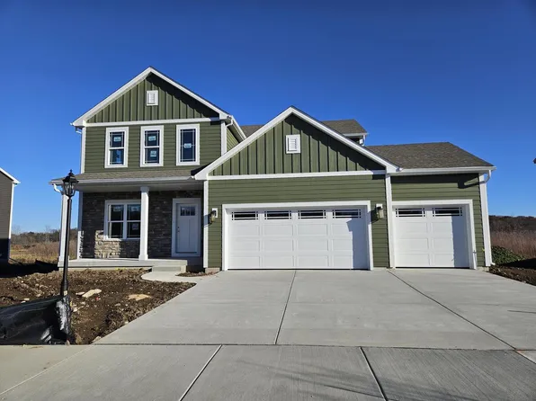 W227N7784 Woodland COURT, Sussex, WI 53089