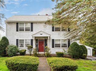 27 Ella Ave, Woonsocket, RI 02895