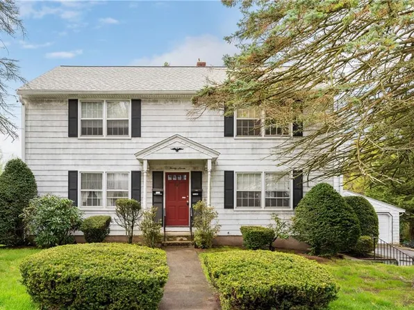 27 Ella Ave, Woonsocket, RI 02895