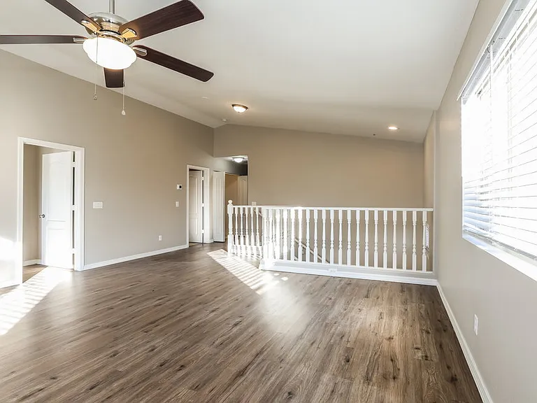 3251 W Jessica Ln — Photo 14