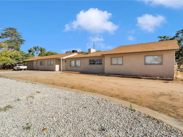 15785 Mission St, Hesperia, CA 92345