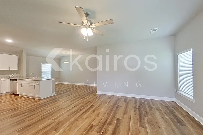 22857 Monterey Ave — Photo 4