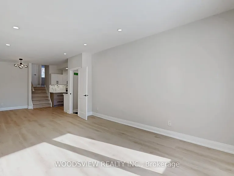 56 Niantic Cres #MAIN — Photo 10