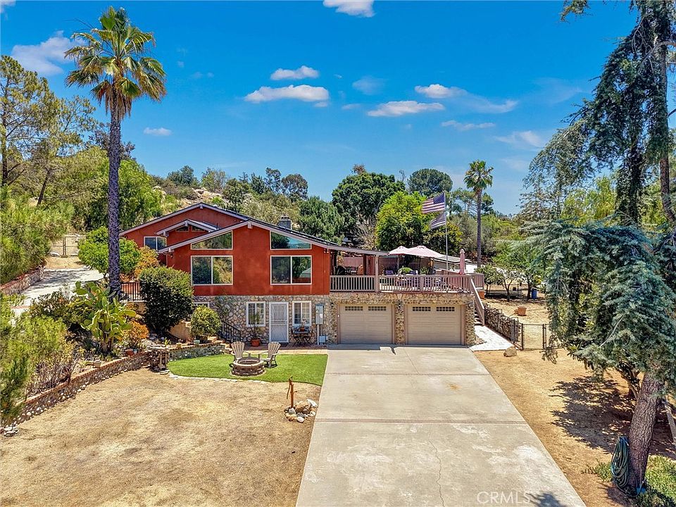 1st image of 1026 Arnold Way