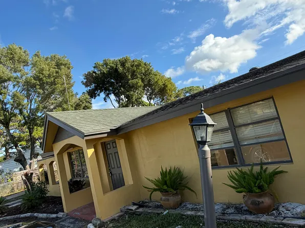 2320 Sunrise Dr, West Palm Beach, FL 33415