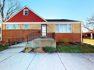 3442 Sarah St, Franklin Park, IL
