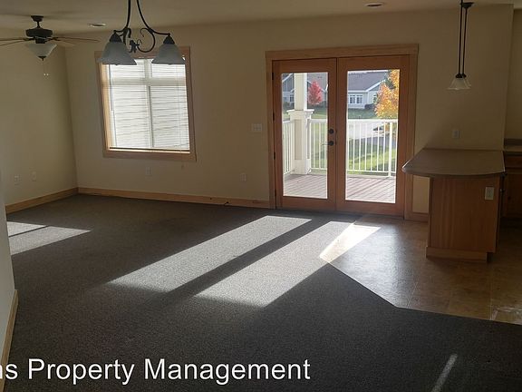 5th image of 2310 Aurora Cir APT 3