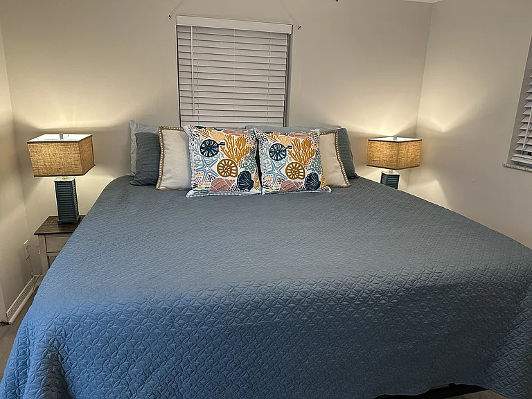 Southern Comfort Dr — Photo 24