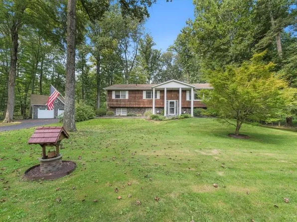 7 Warren Drive, Hopewell Junction, NY 12533