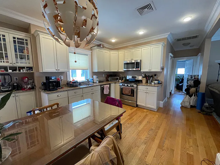 12 Stevens St #2 — Photo 6