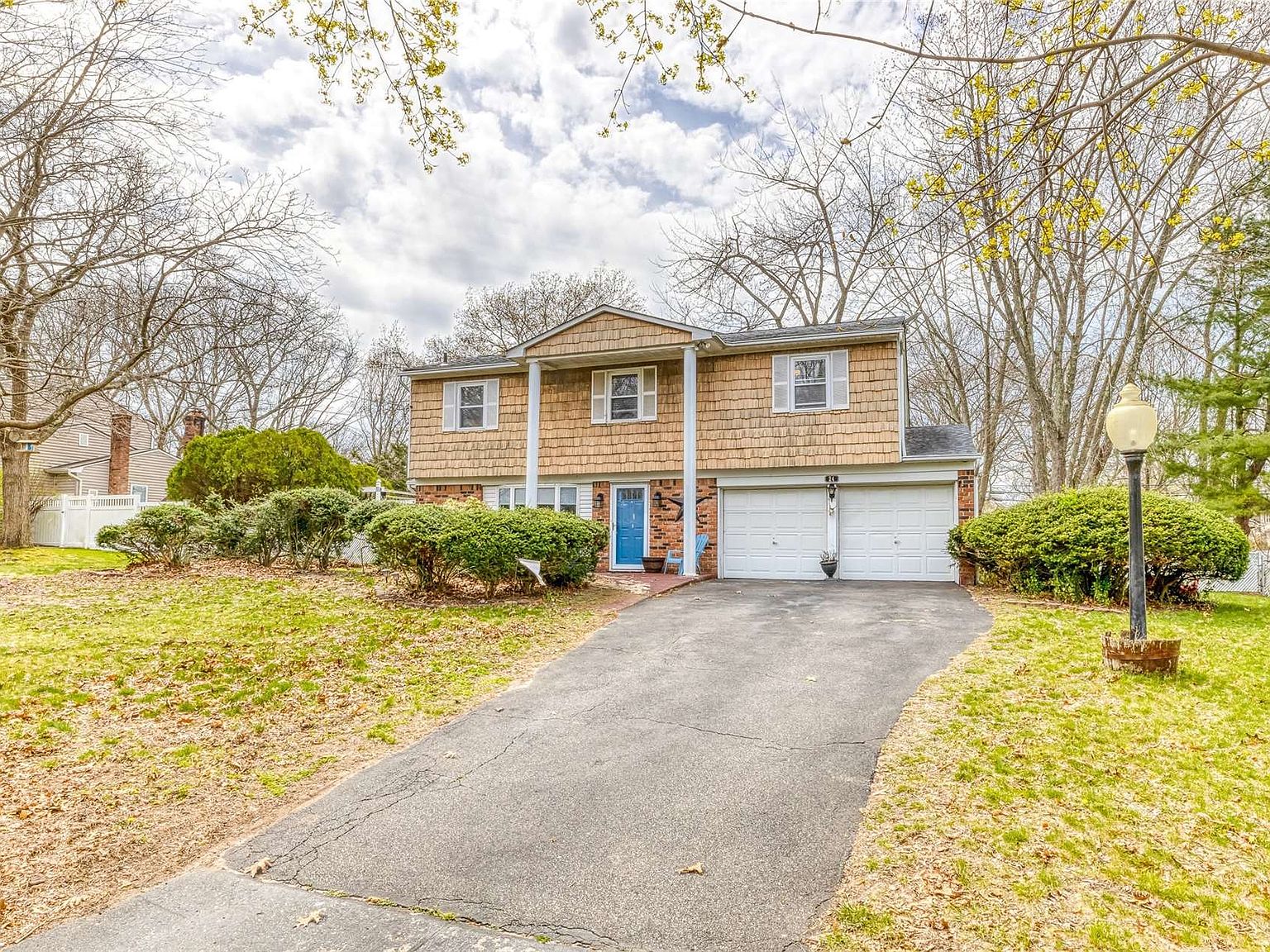 24 Chatham Woods Drive, Centereach, NY 11720 Zillow