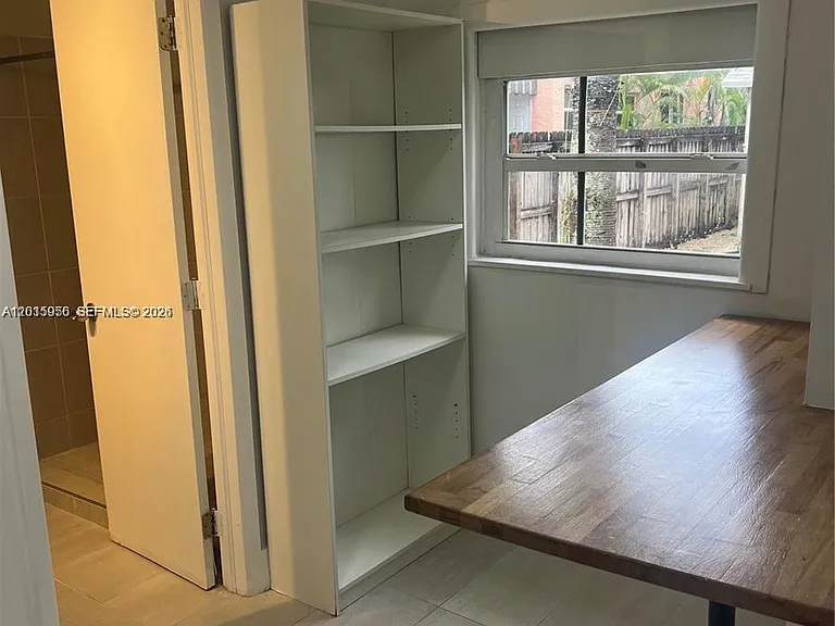 1937 Taylor St #2 — Photo 7