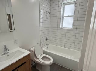 715 E 242nd St APT 2F, Bronx, NY 10470