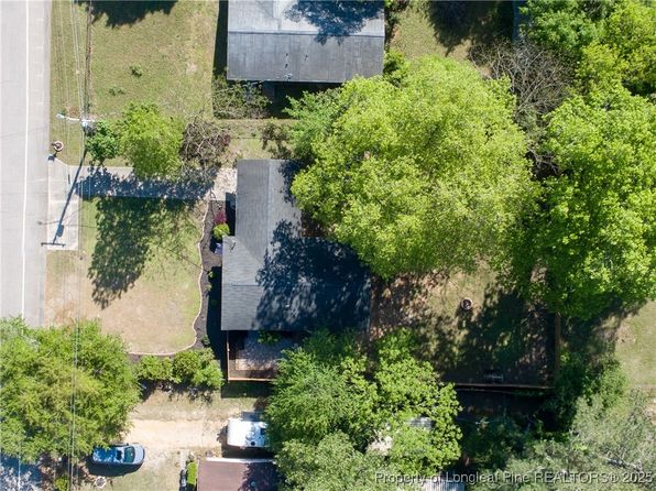 4833 Inverness Dr NE, Fayetteville, NC 28304