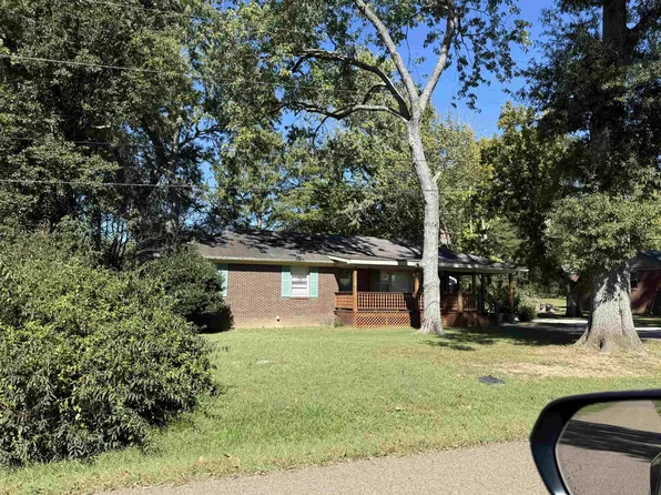 105 Hill Dr, Somerville, TN 38068