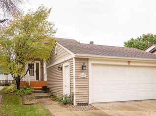 8308 Twana Dr, Urbandale, IA 50322