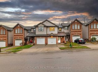 73 Woolwich St, Kitchener, ON N2K 1S2