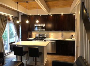 1630 N Sedgwick St, Chicago, IL 60614