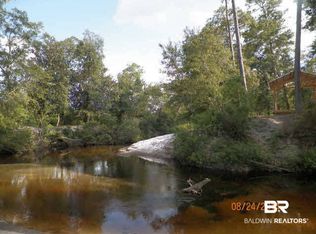 4 S Hunting Club Rd S, Brewton, AL 36426