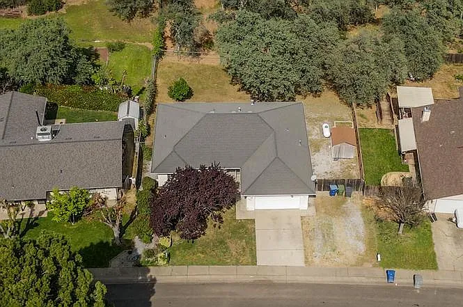 188 Woodcliff Dr — Photo 36