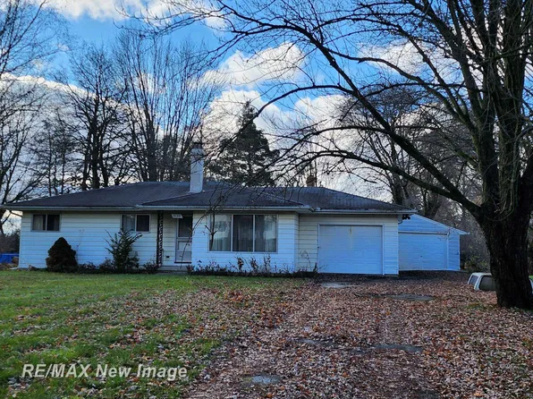 4154 S Washington Rd, Saginaw, MI 48601