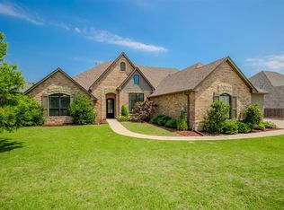 3008 Mackenzie Ave, Edmond, OK 73013