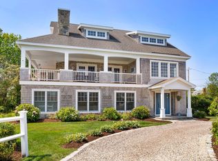 32 Bayberry Ave, Kennebunk, ME 04043
