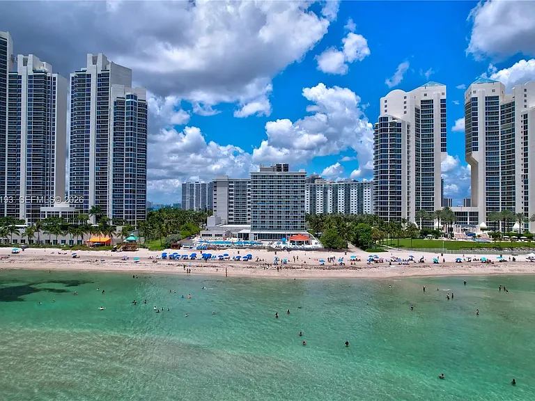 19201 Collins Ave #1123 — Photo 42
