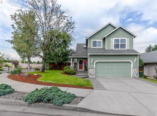 1049 SW Mitchell Ave, Troutdale, OR 97060