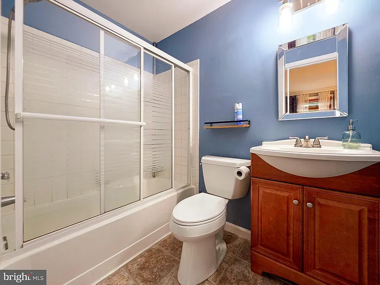 6605 Rockleigh Way — Photo 13