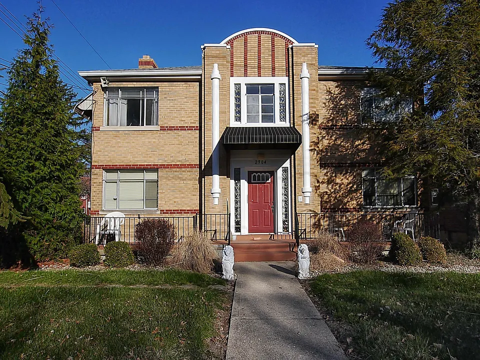 2904 Madison Rd.