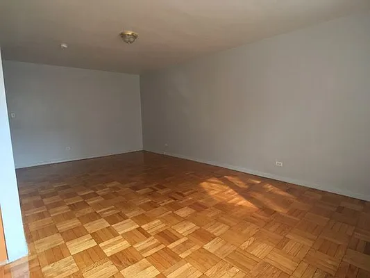 Rented by Compass | media 12