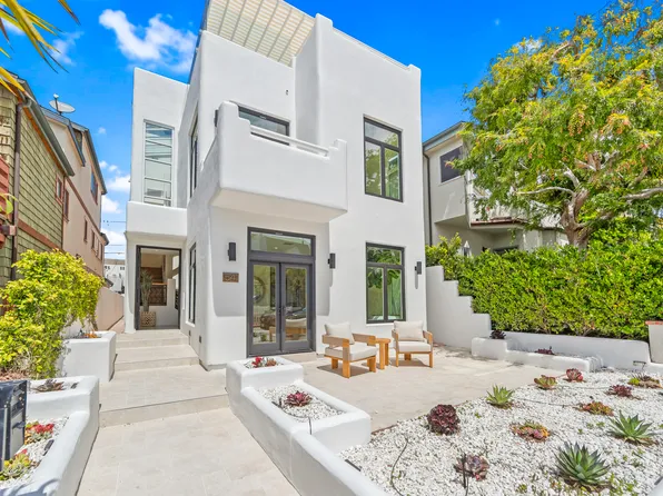 541 4th St, Manhattan Beach, CA 90266