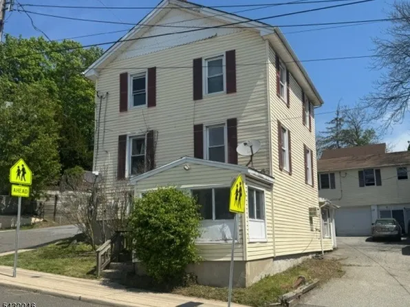 2-8 Harrison St, Sussex Boro, NJ 07461