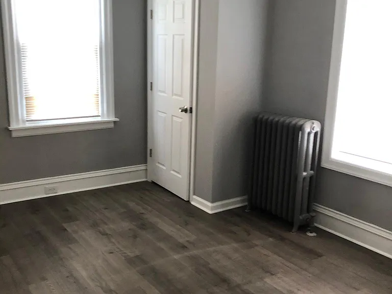 4015 Potter St — Photo 6