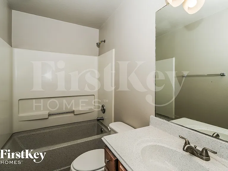 19943 Crested Hill Ln — Photo 13